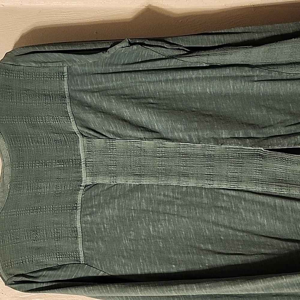 Blouse - Picture 2 of 3